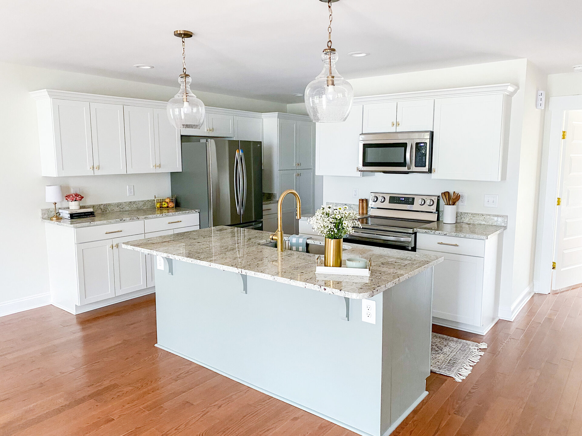 Custom Modern Kitchen