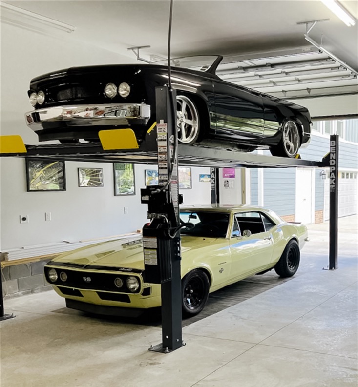 Custom Garage with Car Lift
