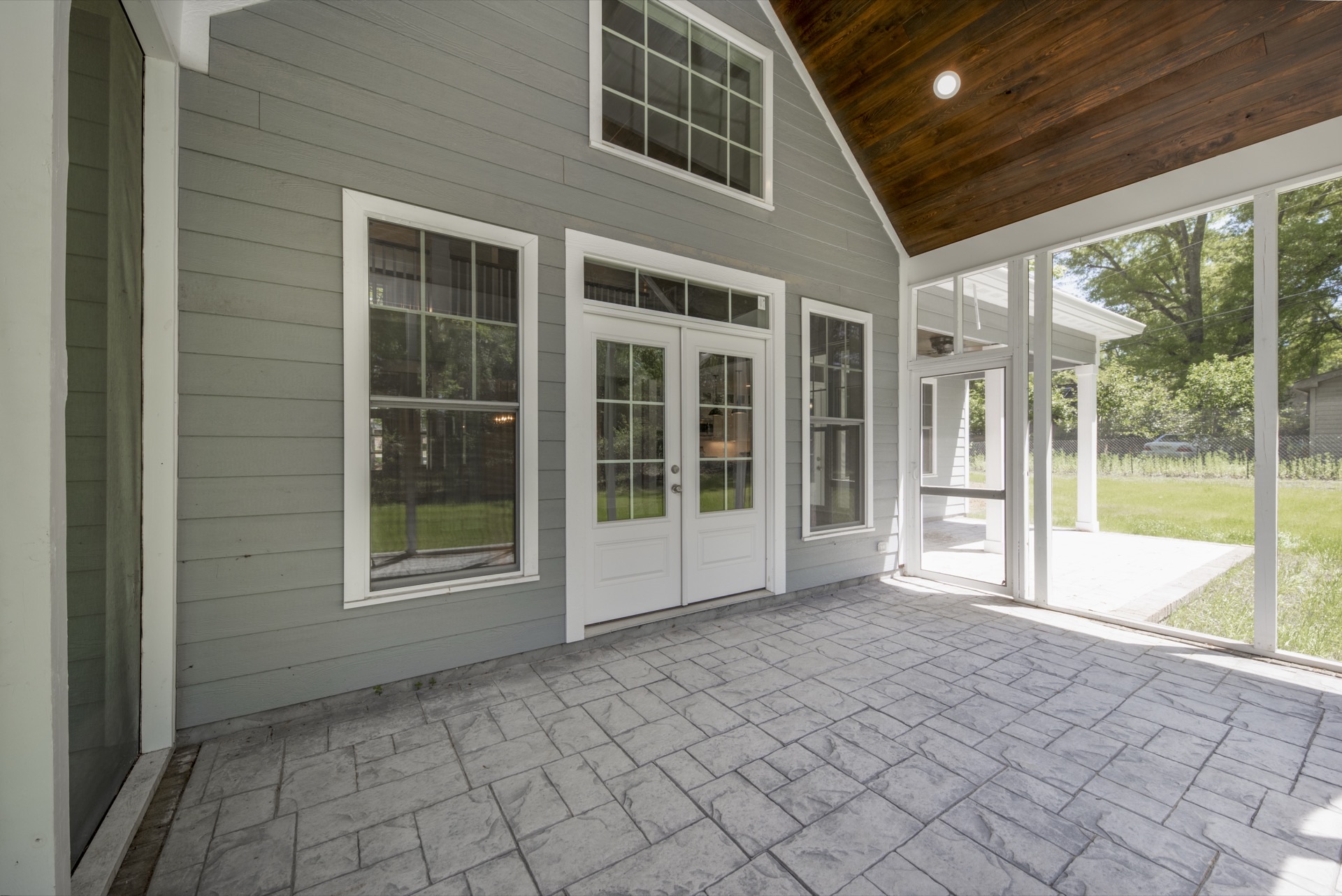 Screened Porch